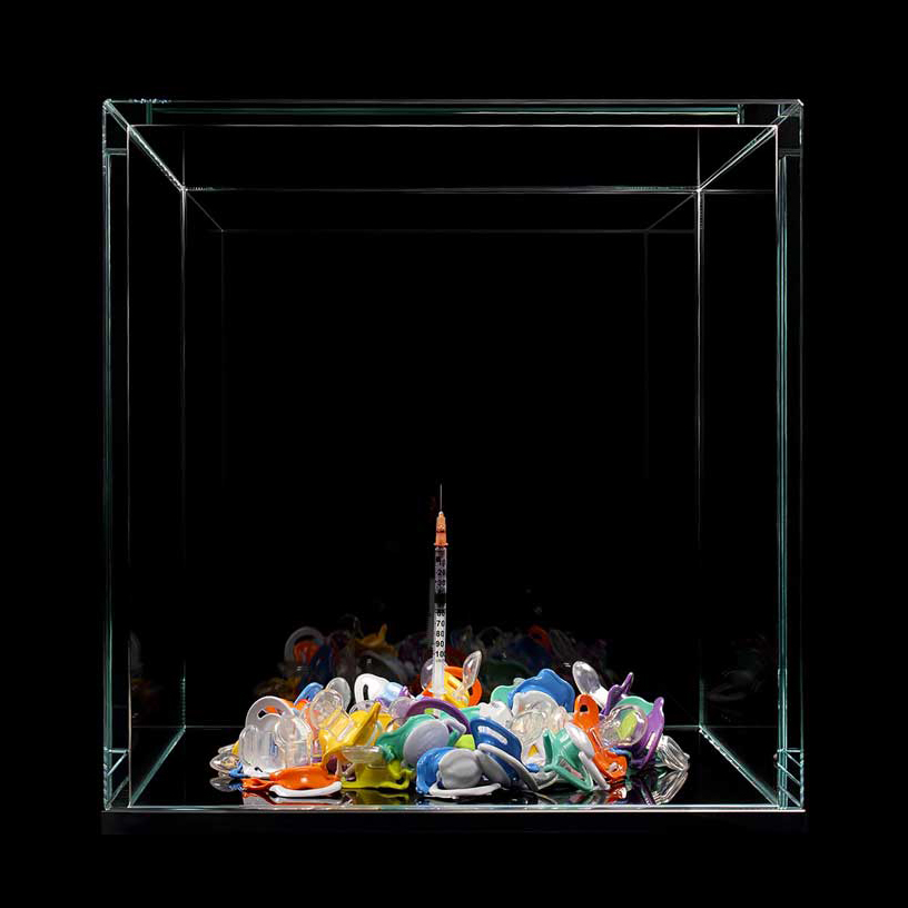 syringe-pacifiers-meimorettini-artwork-artists